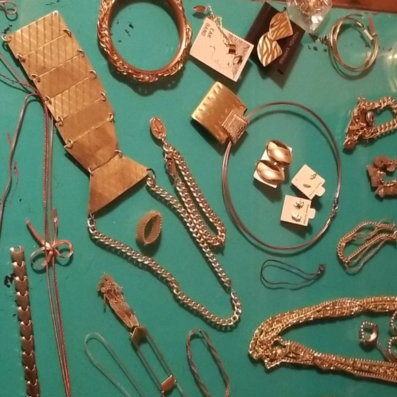 Jewelry - Bulk gold lot #14